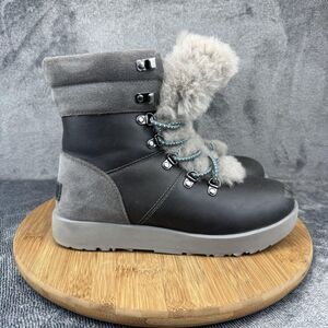UGG Boots Womens Size 8 Gray Black Shearling Lined Lace Up Vibram Arctic Grip